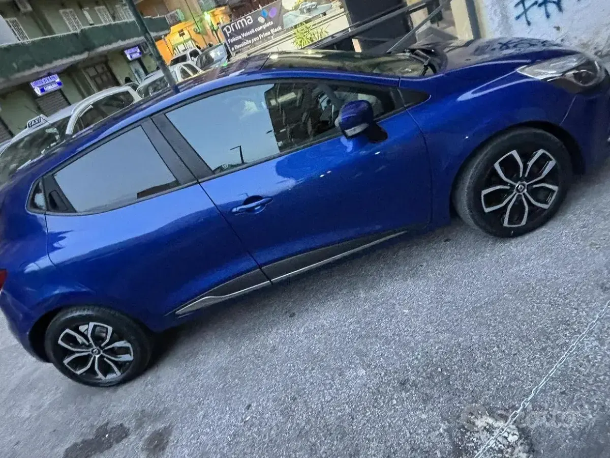 Usata Renault Clio IV 75 CV (55 kW) 2019 Bluazzurro Berlina