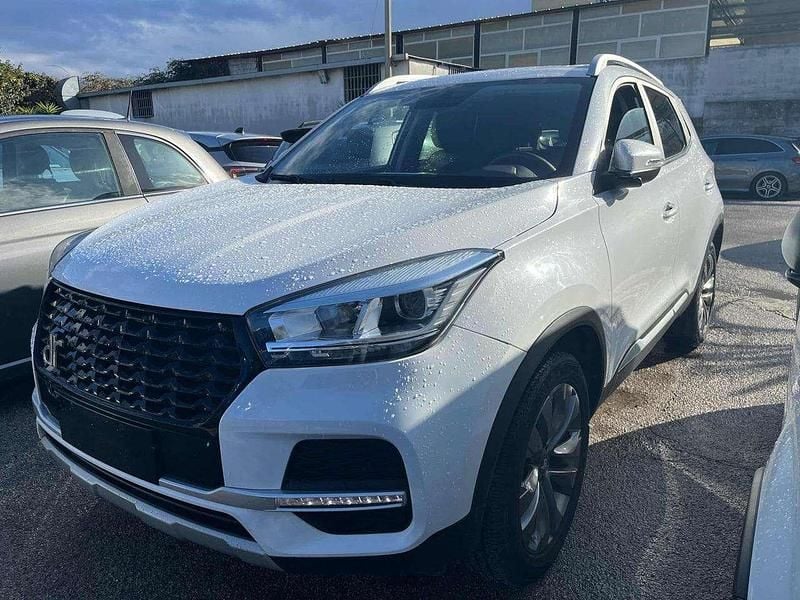 Vari colori Usata 2022 DR DR 4.0 SUV | 11.900 € (Buon prezzo) - Immagine 1/4