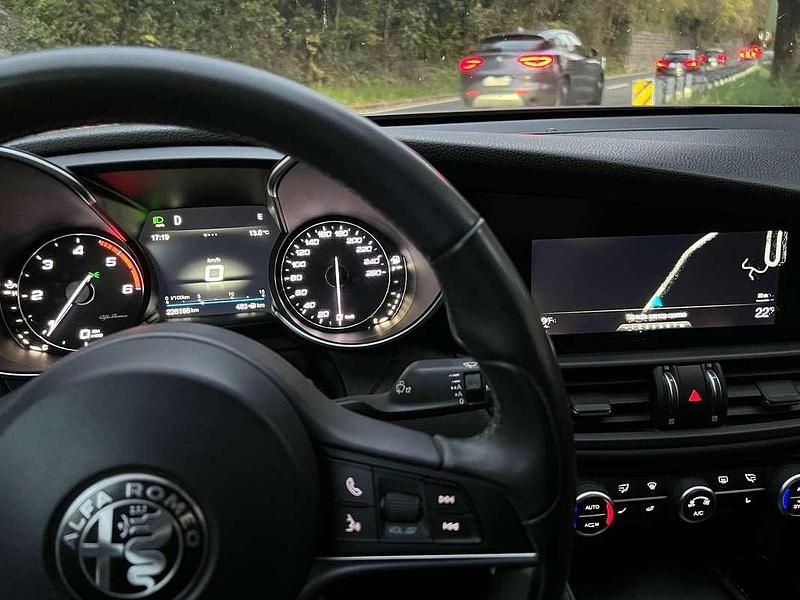 Usata Alfa Romeo Giulia Veloce 211 CV (155 kW) 2018 Berlina