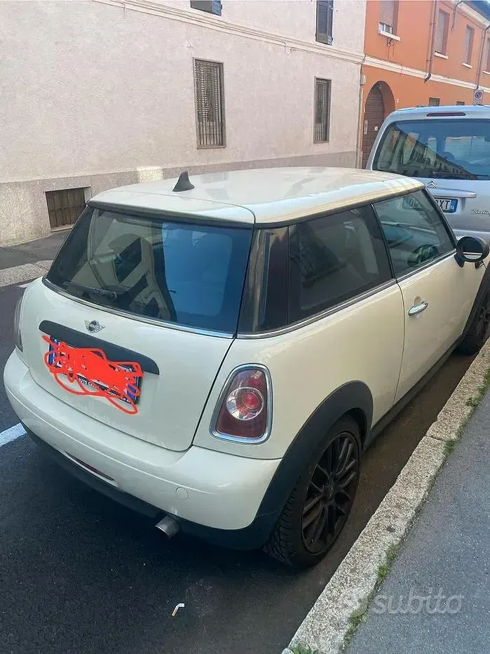 Usata Mini ONE 98 CV (72 kW) 2013 Utilitaria