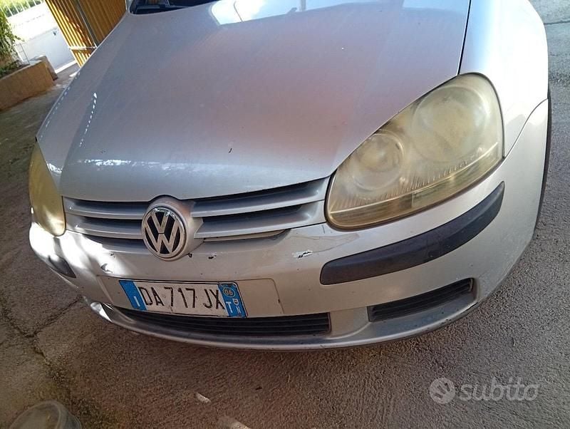 Usata VW Golf 2006 Grigio Berlina