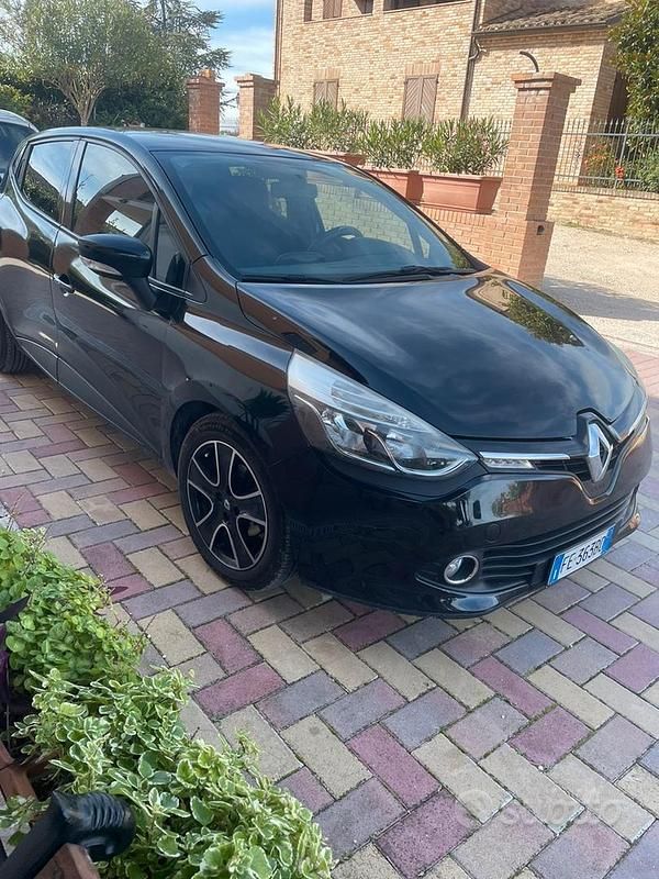 Usata Renault Clio IV 75 CV (55 kW) 2016 Nero Berlina