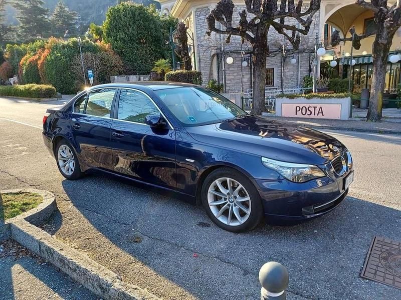 Begagnad BMW 530 Comfort Edition 272 HK (200 kW) 2007 Blå Sedan