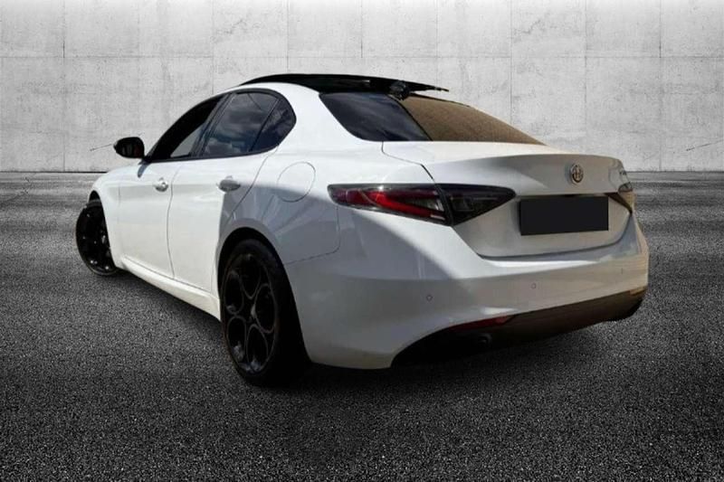 Usata Alfa Romeo Giulia Sprint 160 CV (117 kW) 2023 Bianco Berlina