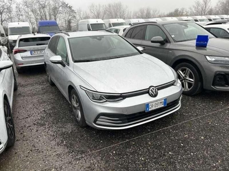 Occasion VW Golf VIII 150 ch (110 kW) 2022 Argent Break