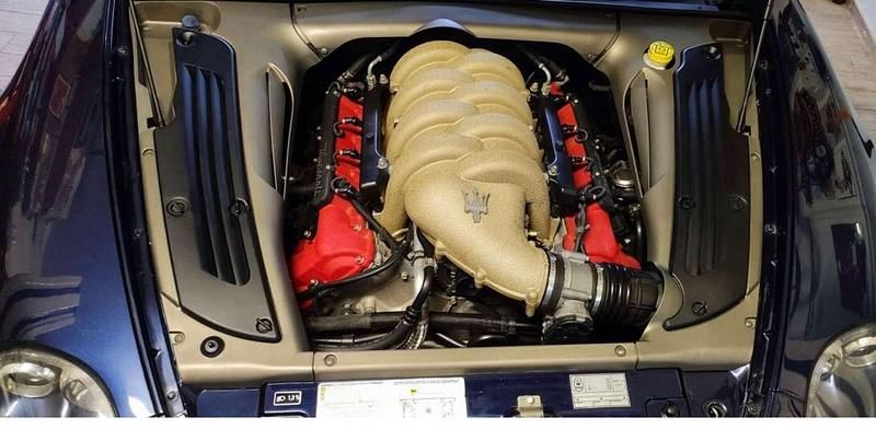 Usata Maserati Coupé 401 CV (294 kW) 2005 Blu/azzurro Coupé