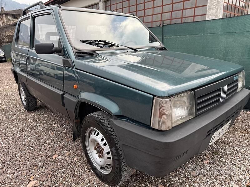 Usata Fiat Panda 4x4 Club 54 CV (39 kW) 1996 Verde Utilitaria