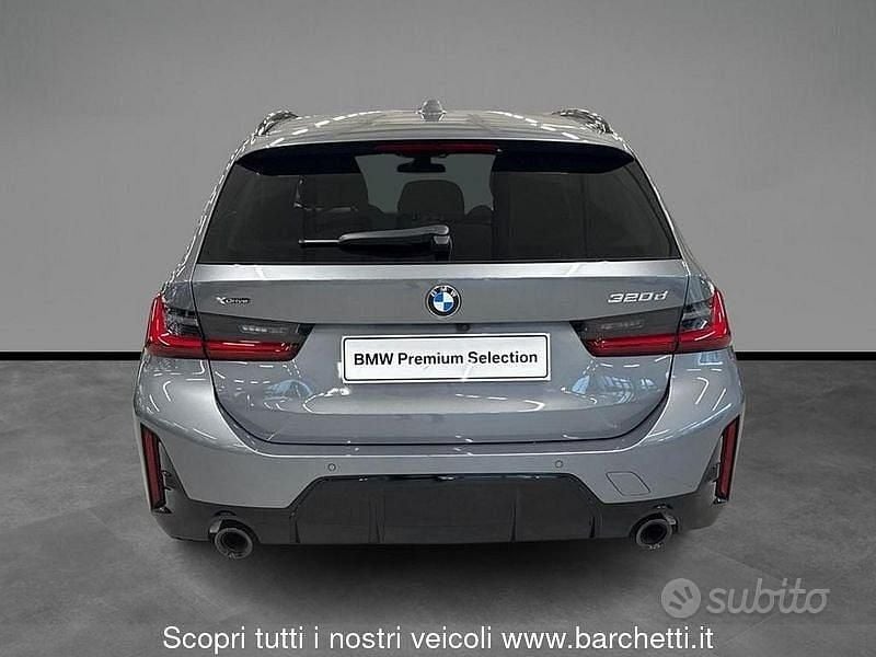 Usata BMW 320 Efficient Dynamics 190 CV (139 kW) 2024 Grigio Station wagon