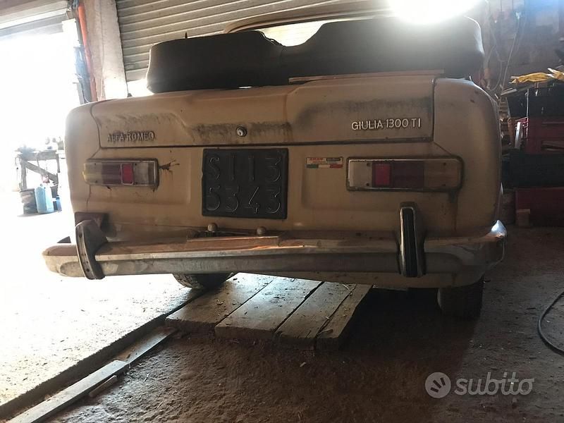 Usata Alfa Romeo Giulia 1300 Ti 1960 Marrone Berlina