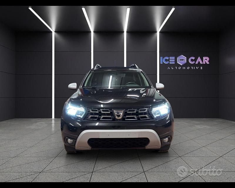 Käytetty Dacia Duster Prestige 116 HP (85 kW) 2022 Musta Katumaasturi