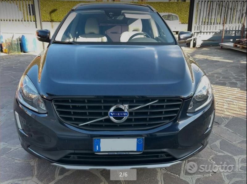 Usata Volvo XC60 163 CV (119 kW) 2017 Blu SUV