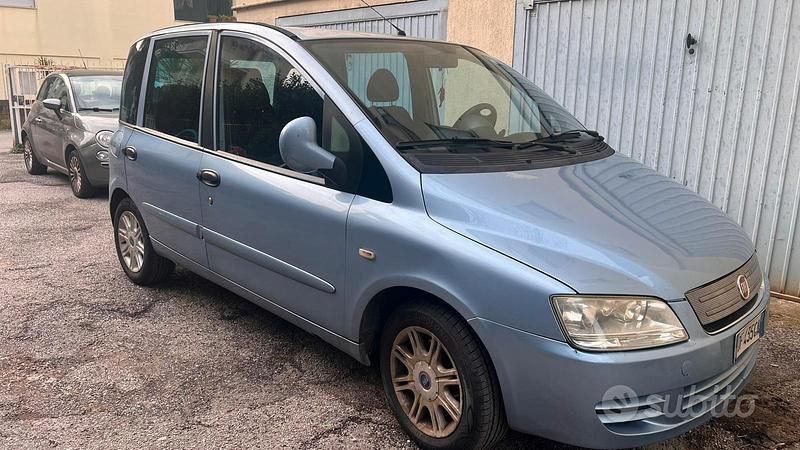 Usata Fiat Multipla 120 CV (88 kW) 2007 Monovolume