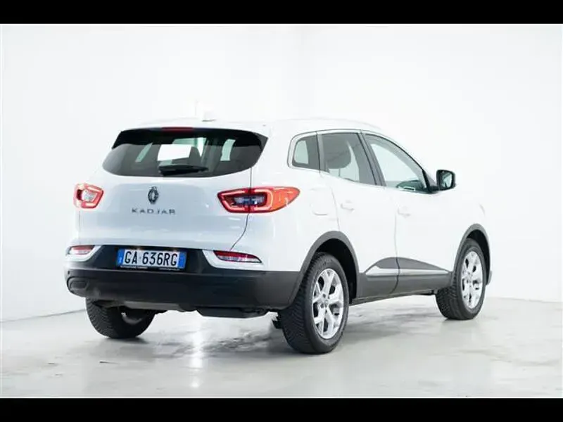 Usata Renault Kadjar Business 116 CV (85 kW) 2020 Grigio chiaro SUV
