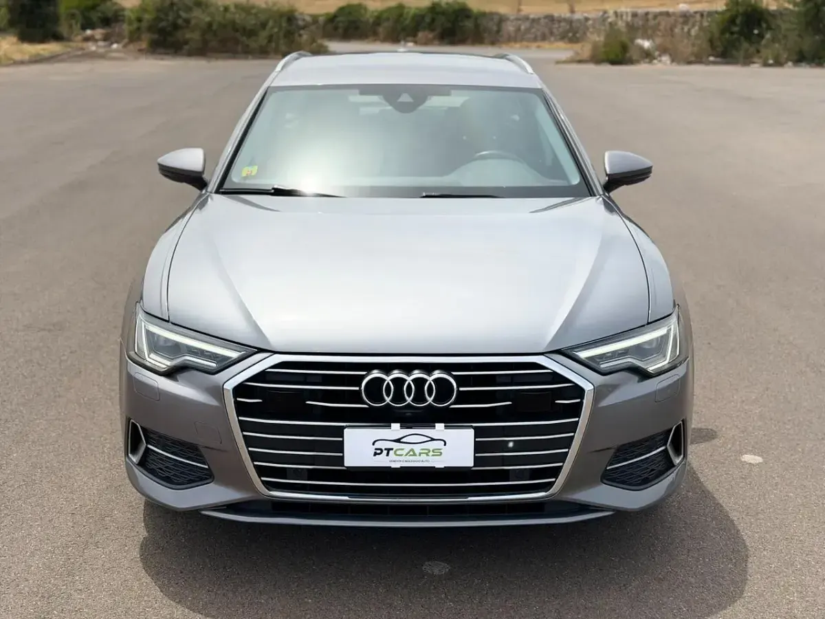 Usata Audi A6 Business 203 CV (149 kW) 2022 Grigio Station wagon