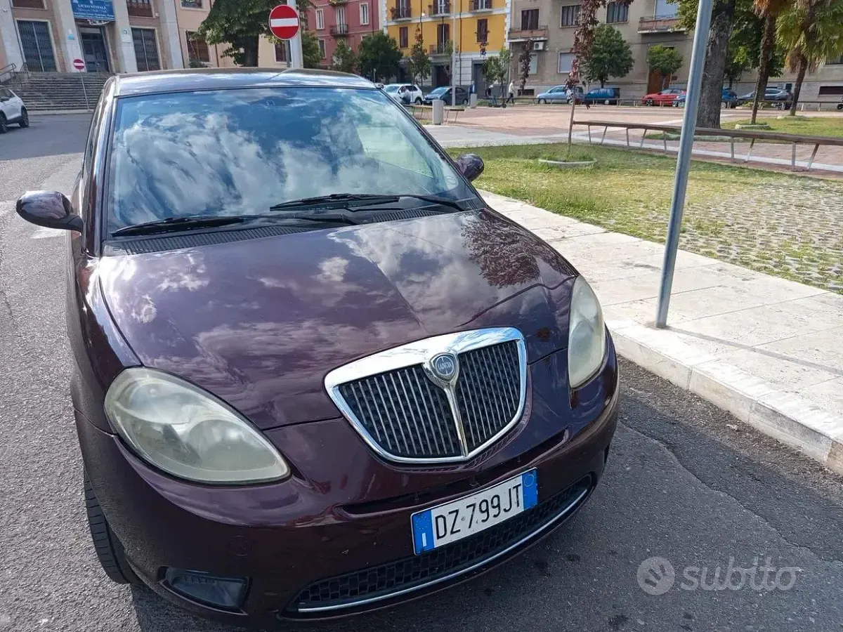 Usata Lancia Ypsilon 77 CV (56 kW) 2009 Utilitaria
