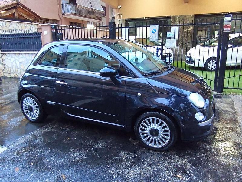 Nero Usata 2012 Fiat 500 Lounge Due volumi | 4300 € - Immagine 1/4