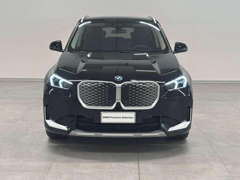 Usata BMW iX1 150 kW (204 CV) 2025 668 nero pastello SUV