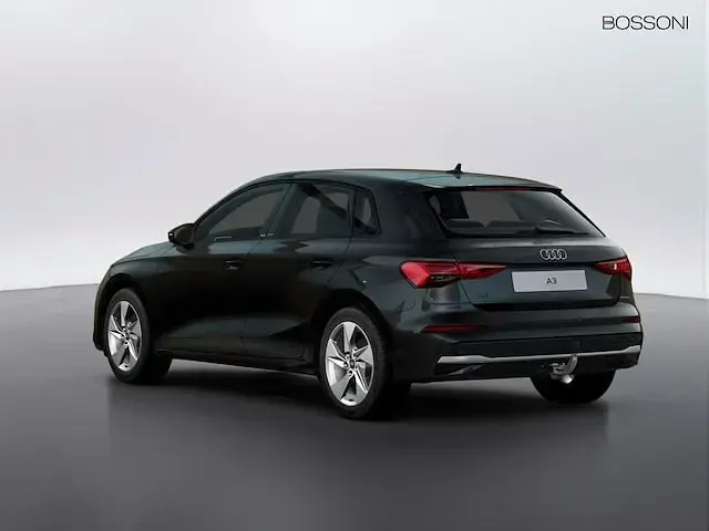 Usata Audi A3 Advanced Plus 116 CV (85 kW) 2025 Nero mythos metallizzato Berlina