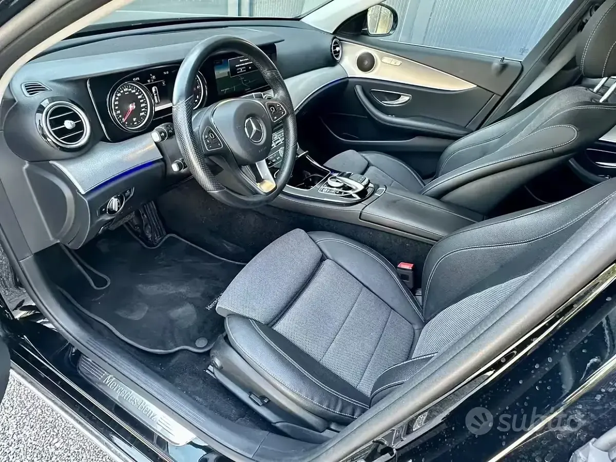Usata Mercedes E220 Business 194 CV (142 kW) 2019 Nero Station wagon