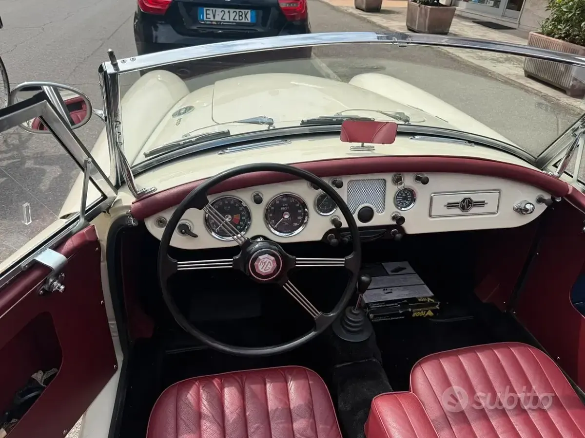 Usata MG 1600 30 CV (22 kW) 1985 Bianco Berlina