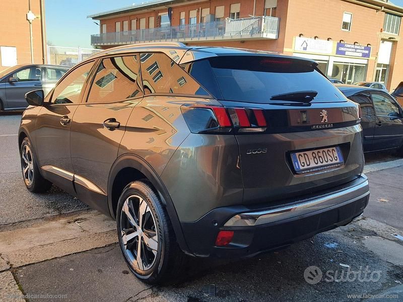 Usata Peugeot 3008 Allure 131 CV (96 kW) 2021 Nero SUV