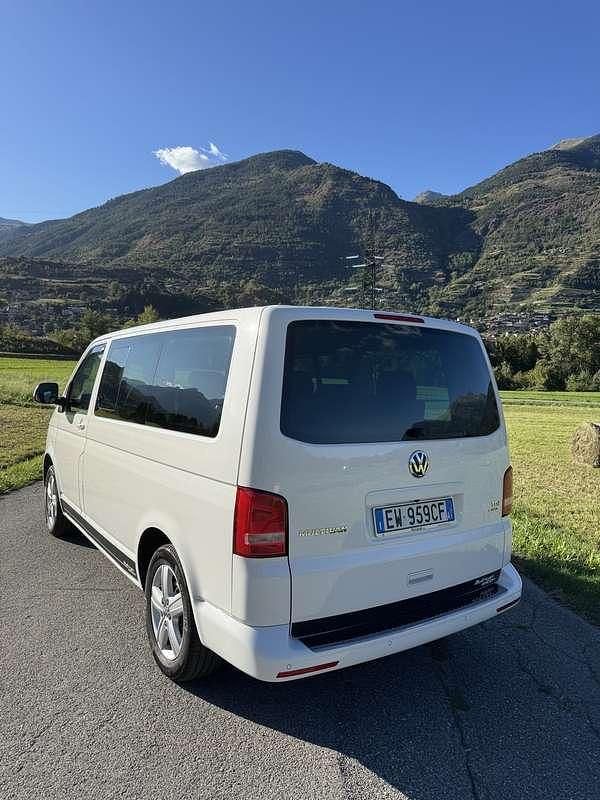 Usata VW T5 Comfortline 140 CV (102 kW) 2014 Furgone