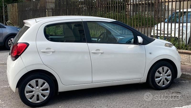 Gebraucht Citroën C1 Feel 82 PS (60 kW) 2016 Weiß Kleinwagen