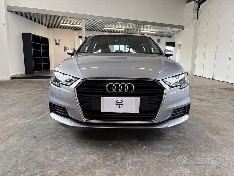 Usata Audi A3 116 CV (85 kW) 2018 Grigio Berlina