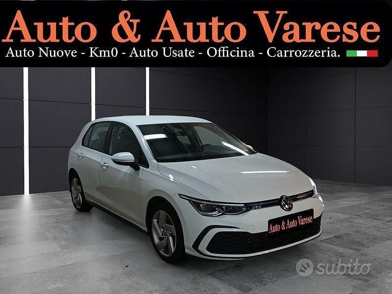 Begagnad VW Golf VIII GTE 245 HK (180 kW) 2021 Vit Sedan