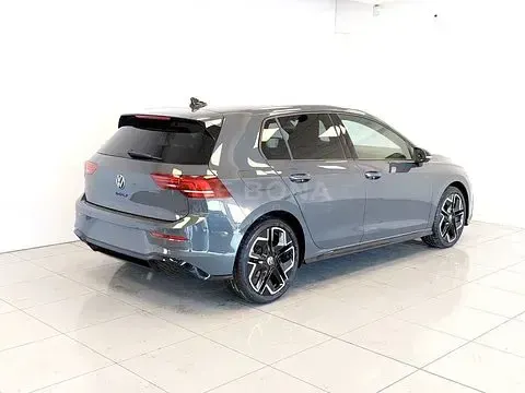 Nuova VW Golf VIII R-line Plus 150 CV (110 kW) 2026 Grigio Utilitaria