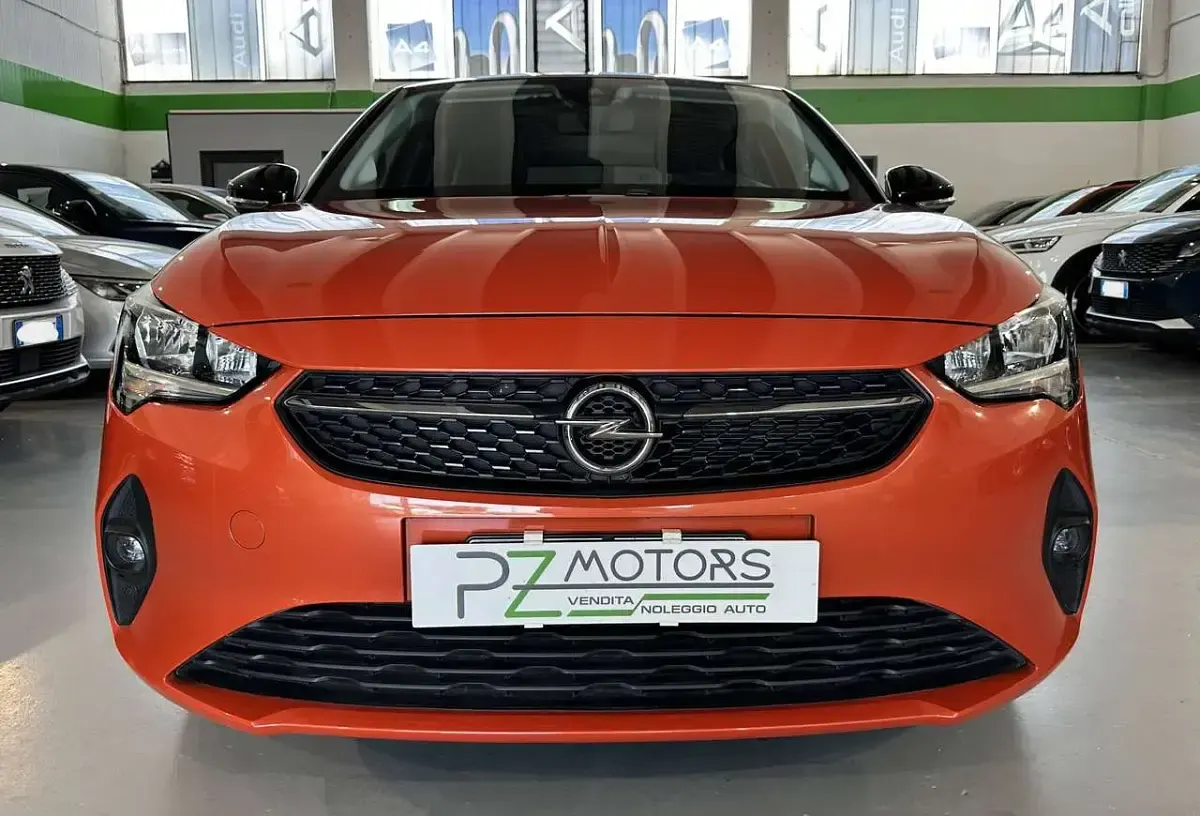 Usata Opel Corsa Edition 75 CV (55 kW) 2022 Arancione Utilitaria