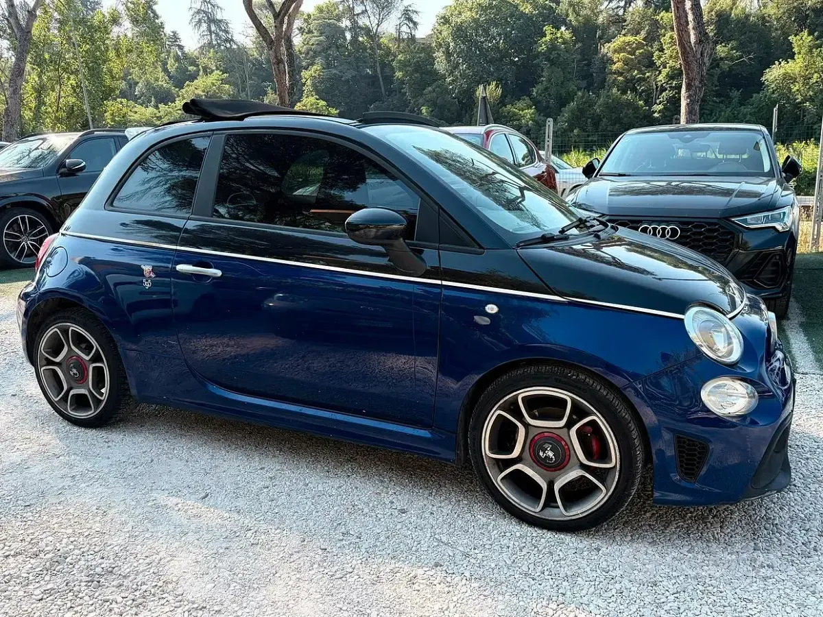 Usata Abarth 595 145 CV (106 kW) 2018 Bluazzurro Cabrio