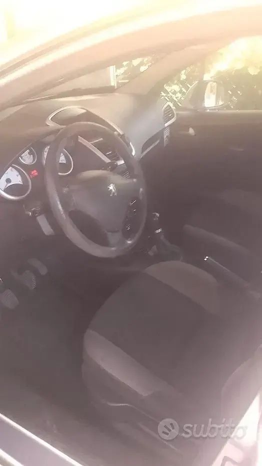 Usata Peugeot 207 88 CV (64 kW) 2006 Grigio Berlina