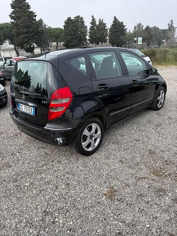 Usata Mercedes A180 Avantgarde 108 CV (79 kW) 2008 Nero Berlina