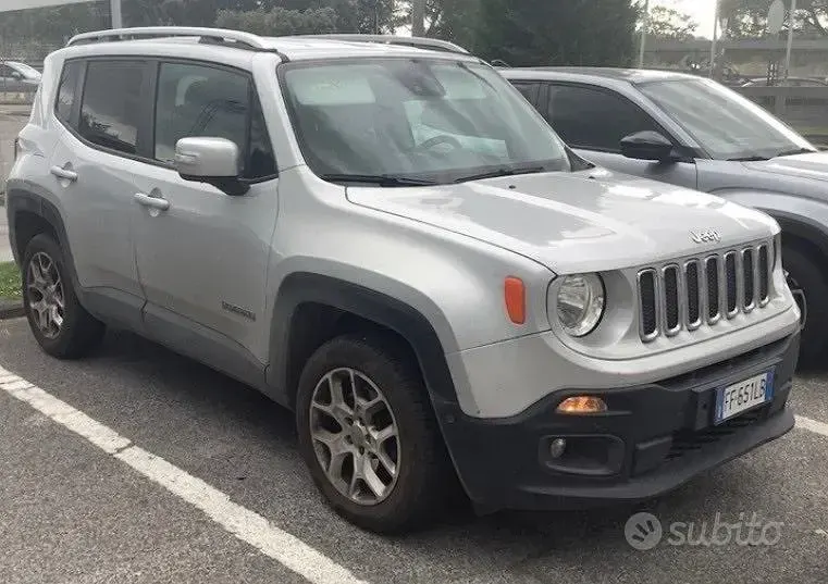 Usata Jeep Renegade Trailhawk 170 CV (125 kW) 2017 Grigio SUV