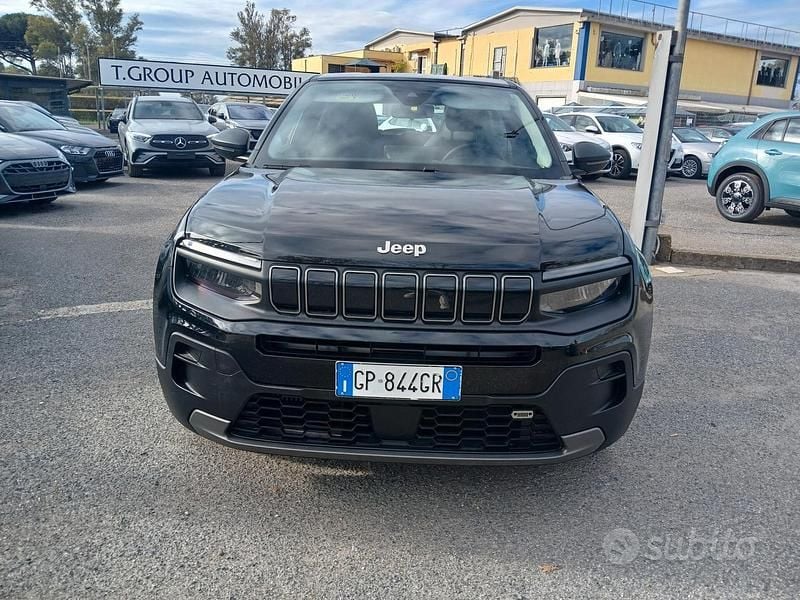 Usata Jeep Avenger Altitude 100 CV (73 kW) 2023 Nero SUV