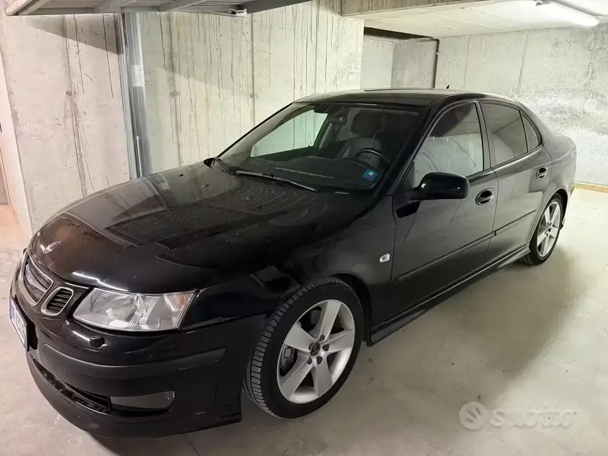 Usata Saab 9-3 Aero 255 CV (187 kW) 2007 Nero Berlina