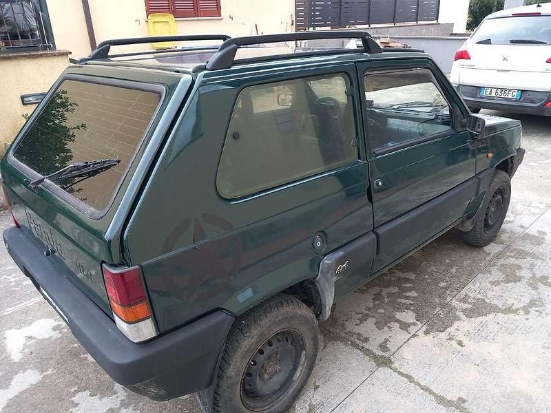 Usata Fiat Panda 4x4 Trekking 50 CV (36 kW) 1993 Verde Utilitaria