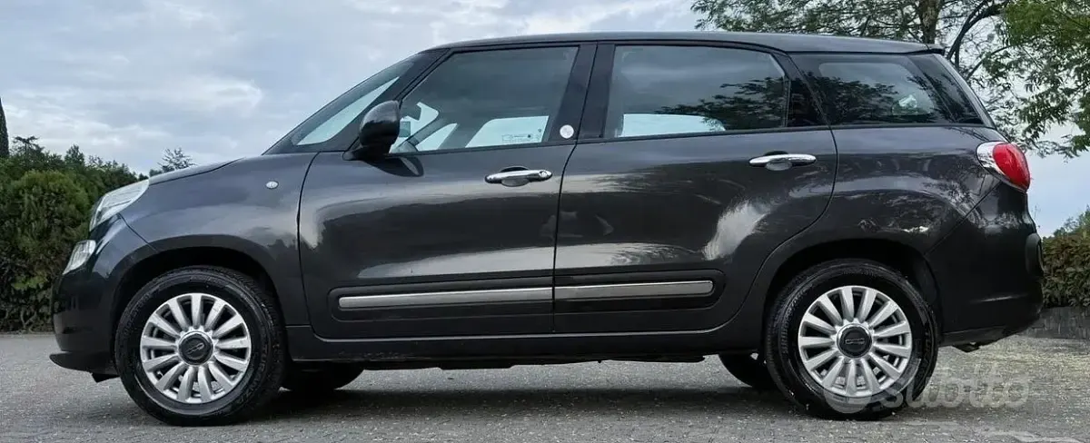 Usata Fiat 500L Lounge 80 CV (58 kW) 2015 Verde Monovolume