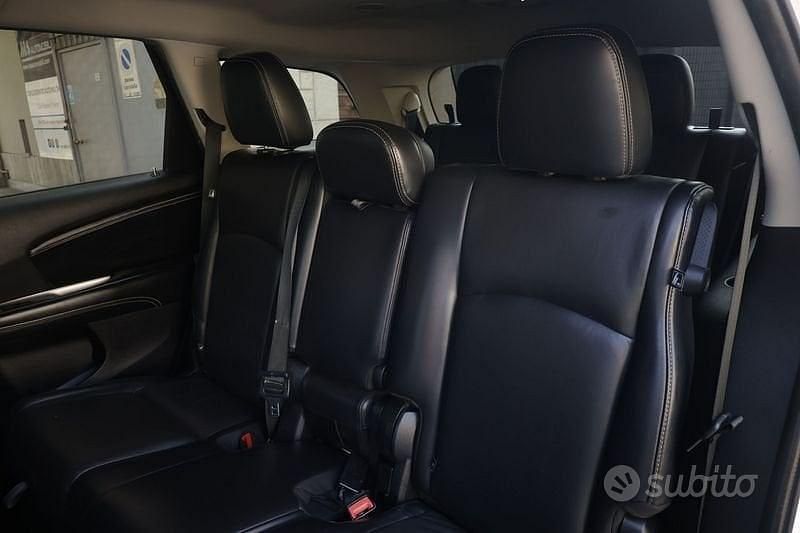 Usata Fiat Freemont Lounge 170 CV (125 kW) 2013 Bianco SUV