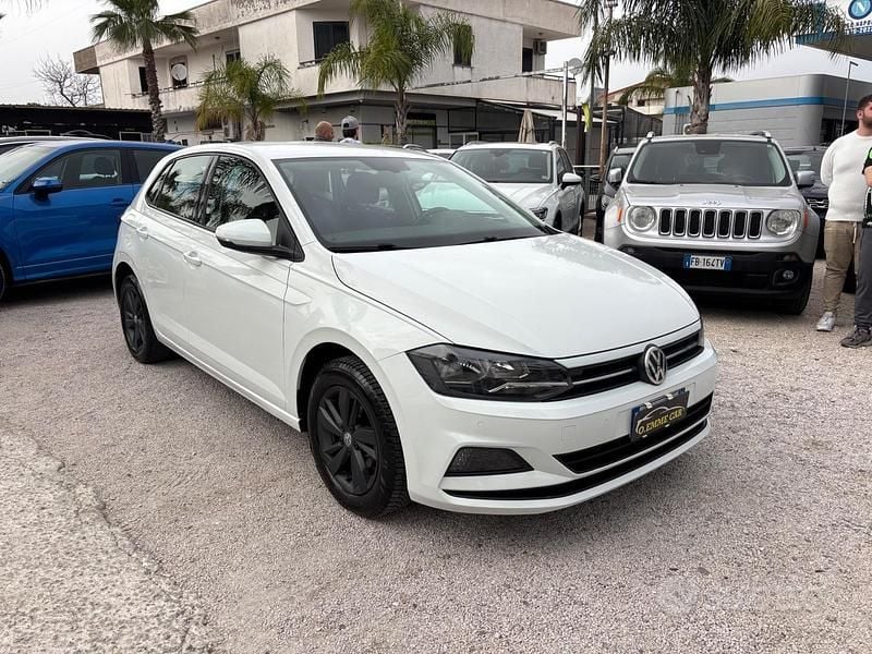 Usata VW Polo Comfortline 90 CV (66 kW) 2018 Bianco Utilitaria