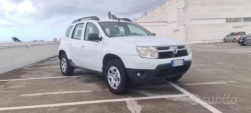 Usata Dacia Duster 110 CV (80 kW) 2012 Bianco SUV