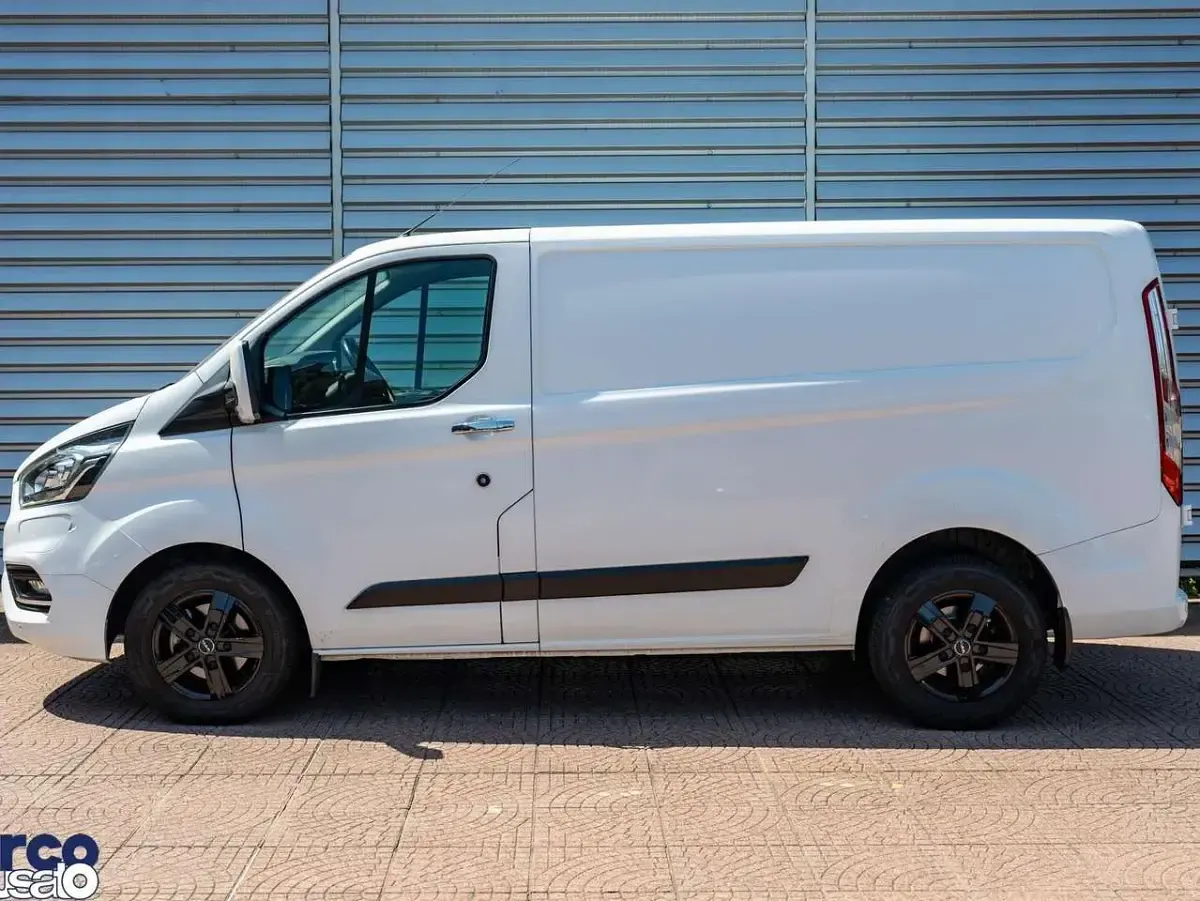Usata Ford Transit Custom Titanium 126 CV (92 kW) 2020 Bianco Furgone