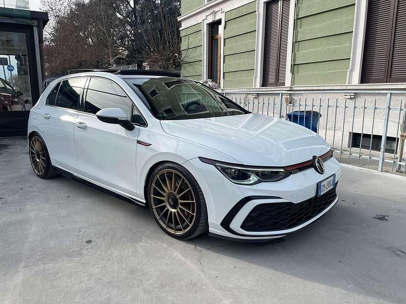 Usata VW Golf VIII GTI 245 CV (180 kW) 2021 Bianco Berlina
