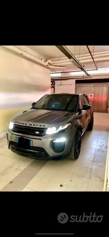 Grigio Usata 2018 Land Rover Range Rover SUV | 22.000 € (Ottimo prezzo) - Immagine 1/4