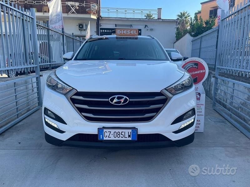 Usata Hyundai Tucson Comfort 116 CV (85 kW) 2016 Bianco SUV
