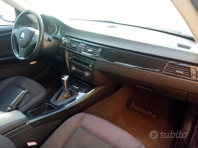 Usata BMW 320 184 CV (135 kW) 2012 Blu Coupé