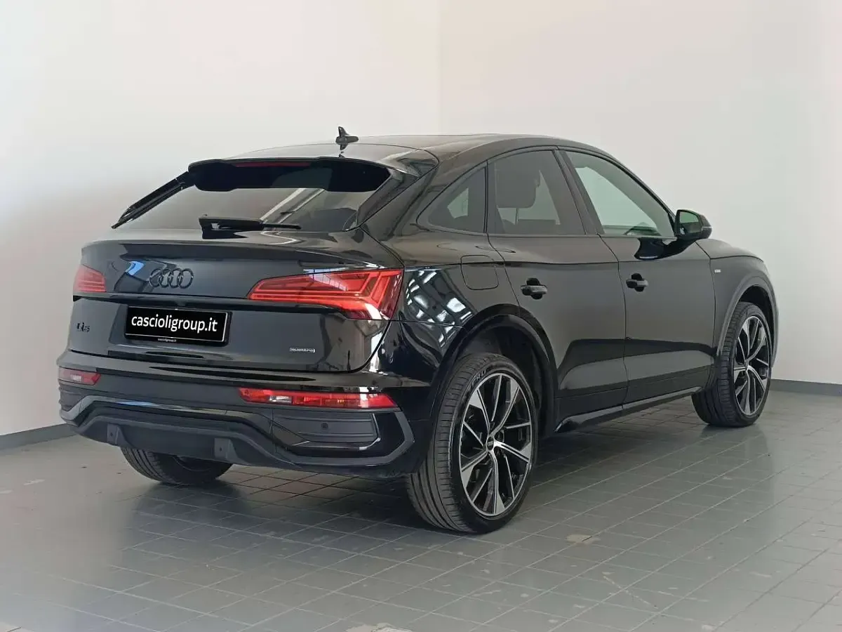 Usata Audi Q5 Sportback Ambiente 204 CV (150 kW) 2023 Nero SUV