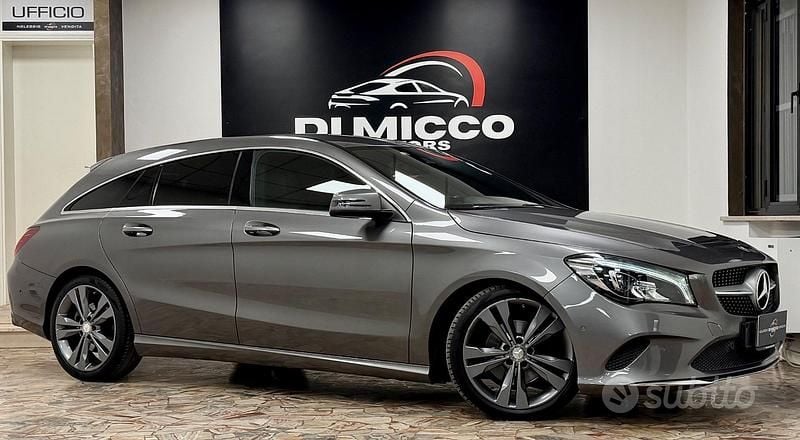 Usata Mercedes CLA200 136 CV (100 kW) 2018 Grigio Station wagon