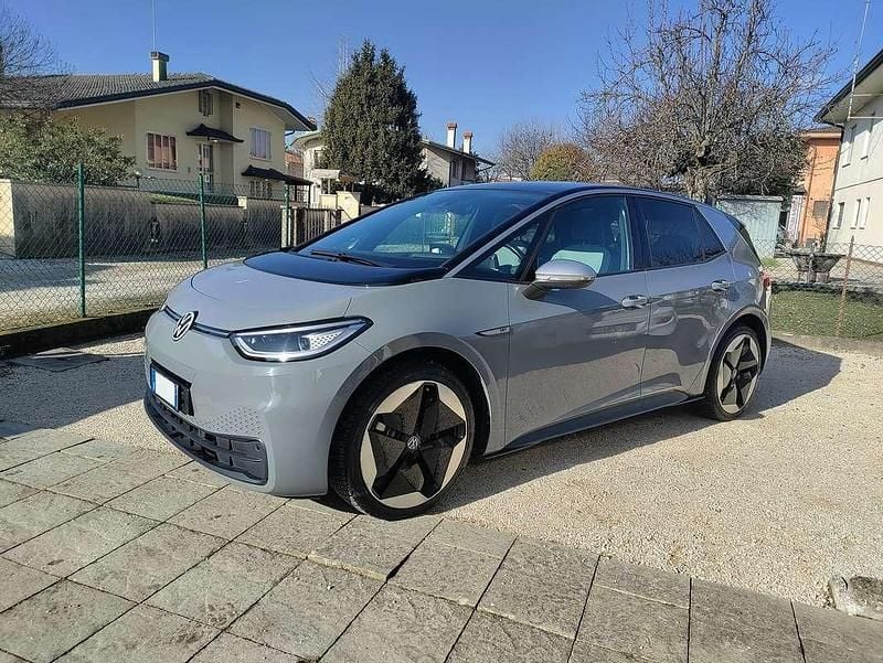 Usata 2020 VW ID.3 Edition Utilitaria | 19.700 € (Buon prezzo) - Immagine 1/4